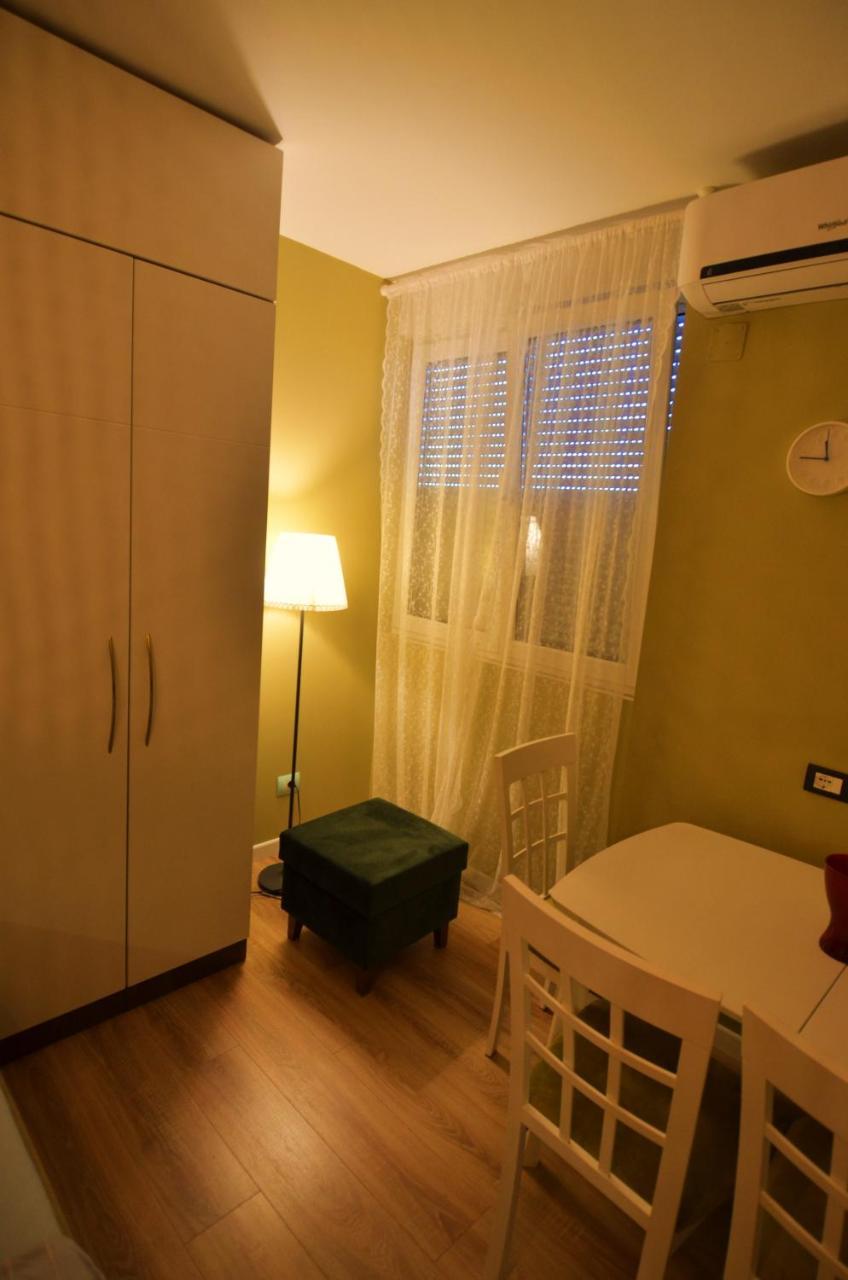Studio Silva 2 Tiranë Luaran gambar