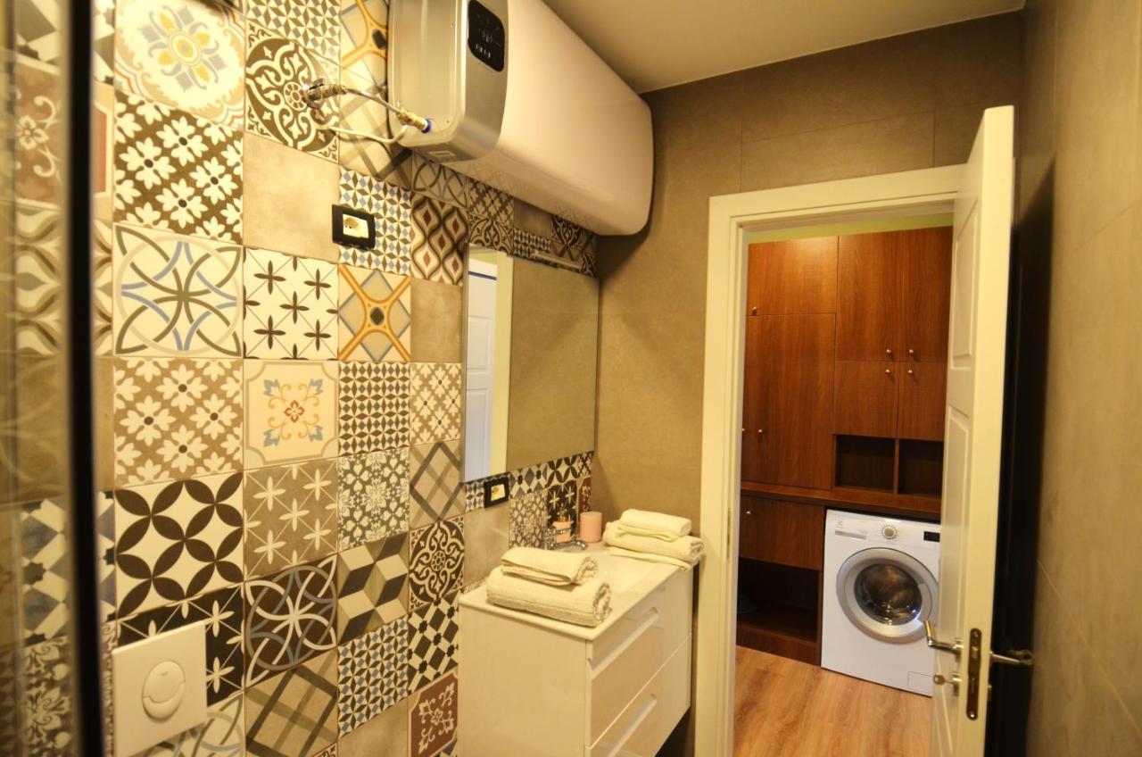 Studio Silva 2 Tiranë Luaran gambar